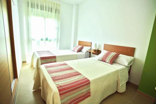 Family Apartment with terrace (4 Adults + 2 Children) image 5
