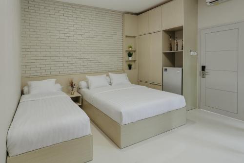 House Of Asiyah Syariah near Solo Square