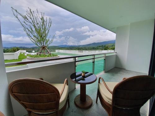Surrounding environment, Soidao Goodview Resort in Pong Nam Ron