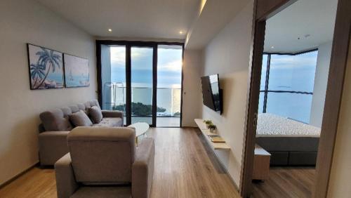 Andromeda Seaview Condo Near Beach