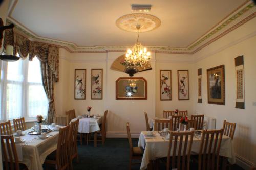 Filton Guest House - image 9