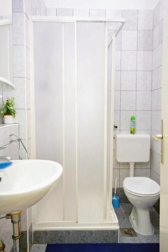 Apartments with a parking space Selce, Crikvenica - 5477