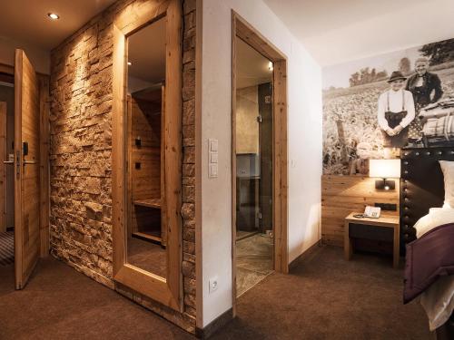 27467189 Hotel Bergkristall Zillertal - Adults Only 16 Years Plus
