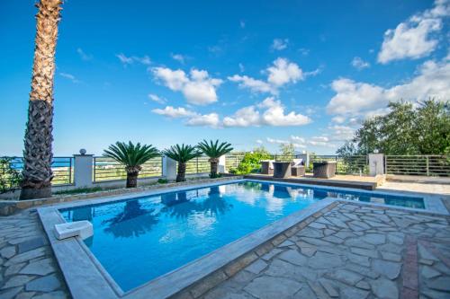 Artemis Oasis Villa & Private Pool