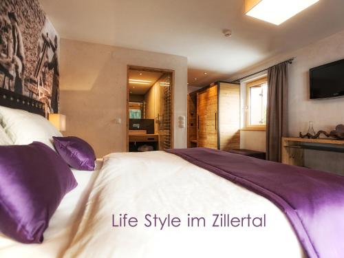 27467927 Hotel Bergkristall Zillertal - Adults Only 16 Years Plus