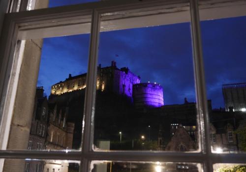 Castle Suite 3 Old Town - image 13