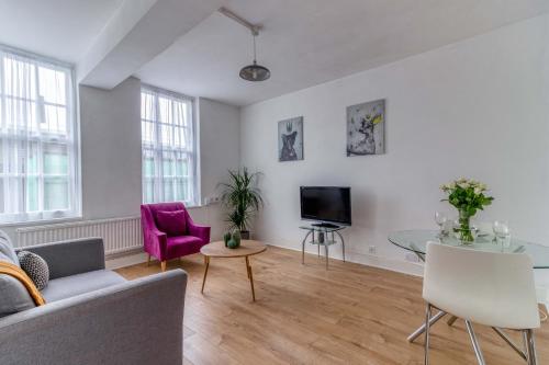 Win Apartment Camberwell, Camberwell, London