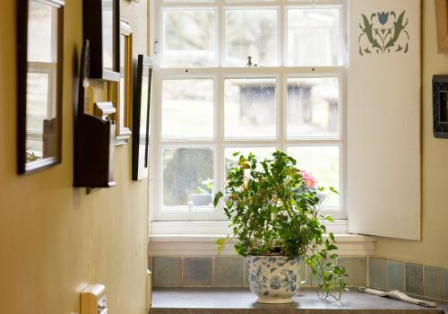 Picture of Candlemaker Row View Of Edinburgh Castle