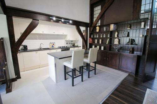 Luxury Apartment in Listed Building + Free Parking