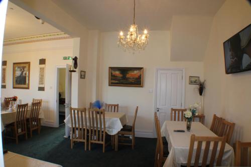 Filton Guest House - image 5