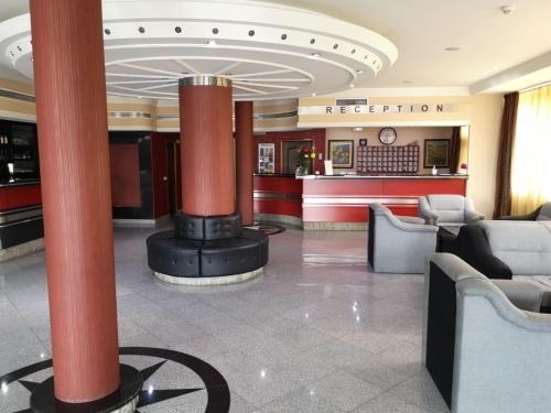 ล็อบบี้, Hotel Elegance in ปาลีลูลา