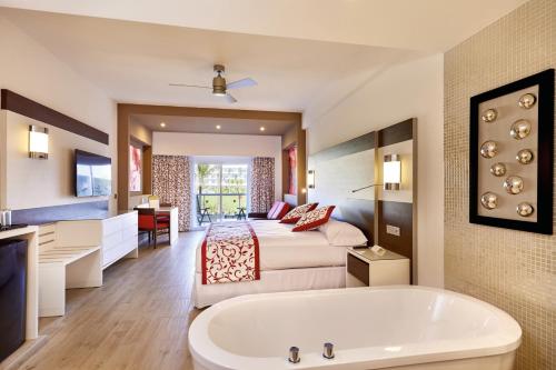 Junior Suite Garden View