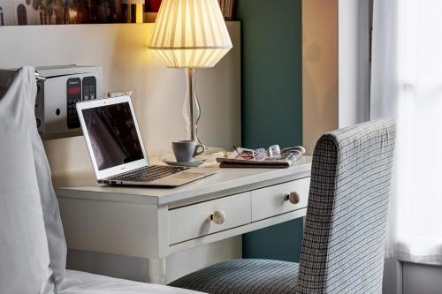 Lx Boutique Hotel - image 2