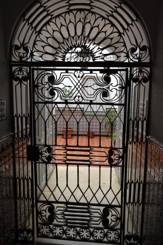 Triana Cathedral House, Seville (photo 4)