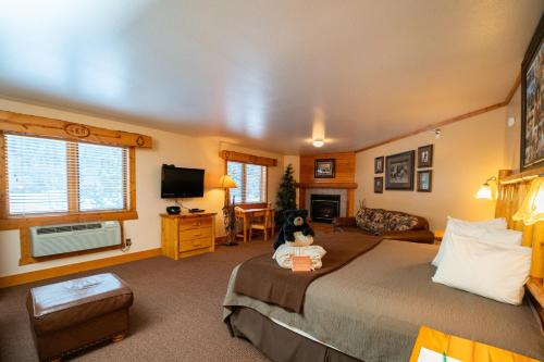 斯皮爾菲什峽谷小屋酒店 (Spearfish Canyon Lodge) in 斯皮爾菲什