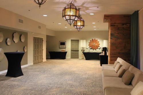 Holiday Inn Miami Beach - Oceanfront by IHG – Miami Beach, FL