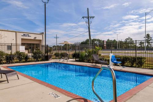 Quality Inn & Suites Slidell