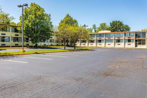 Econo Lodge Fredonia