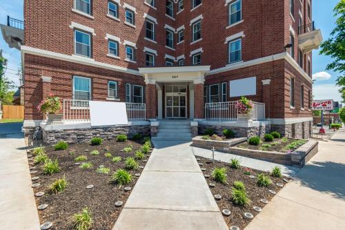 Quality Inn & Suites Kansas City Downtown - main image