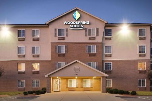 WoodSpring Suites Fort Worth Forest Hill in Forest Hill, USA