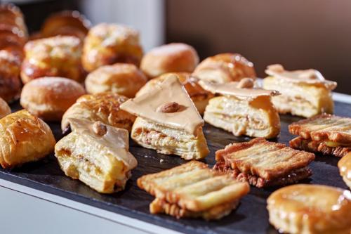 Lx Boutique Hotel - image 13