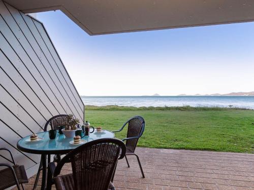 Harbourside 4 ground floor on the waterfront in Port Stephens