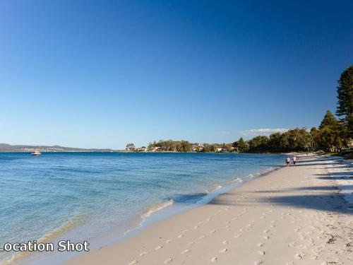 Harbourside 4 ground floor on the waterfront in Port Stephens
