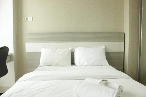 Comfy Studio Apartment near UNPAD Taman Melati Jatinangor By Travelio - image 2