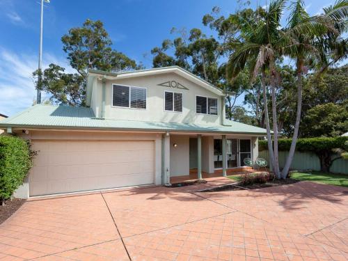 8a Foreshore Drive Ducted Air and Boat Parking - Tahlee