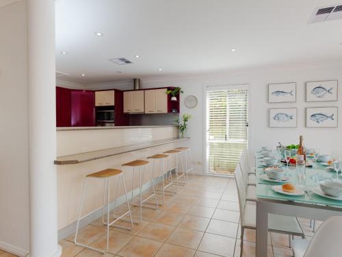 Kitchen, 8a Foreshore Drive Ducted Air and Boat Parking in Port Stephens