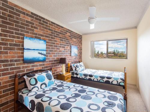 Dolphin Place 05, Tuncurry (photo 8)