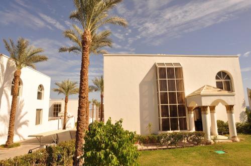Carlton Luxury Villa photo 4