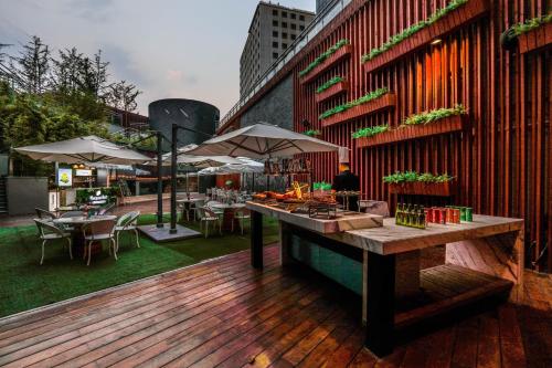 Restaurant, Sofitel Beijing Central in Beijing