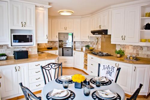 Aguia-vista Paradise Bliss, 3br, Pool, Beach Walk - Western Cape