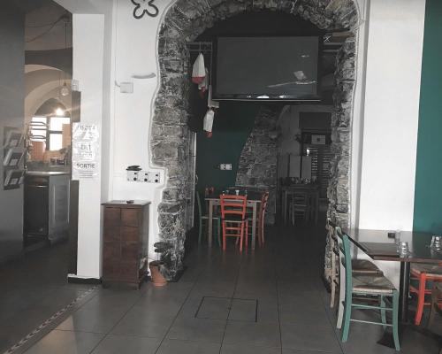 Bella Napoli Guesthouse Trattoria Pizzeria