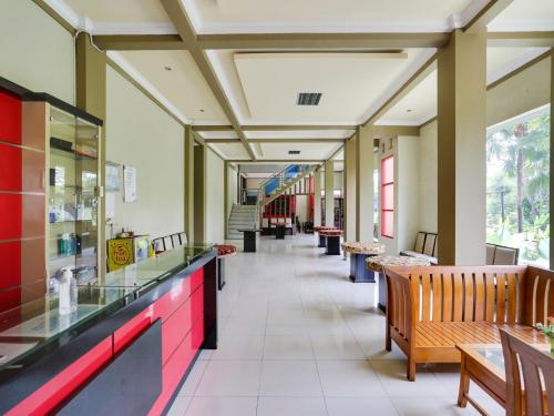 แผนผังชั้น, Urbanview Hotel Bergas Indah Bandungan by RedDoorz in บันดุงกัน