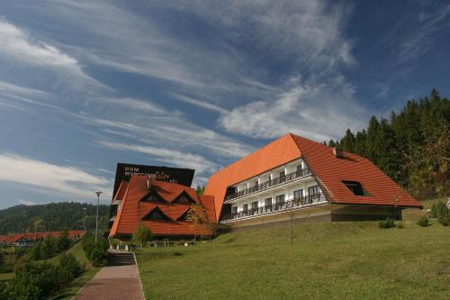 Dom Wypoczynkowy Pod Taborem - Hotel - Niedzica Zamek