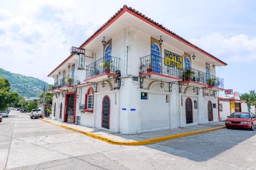 Hotel Isis Zihuatanejo