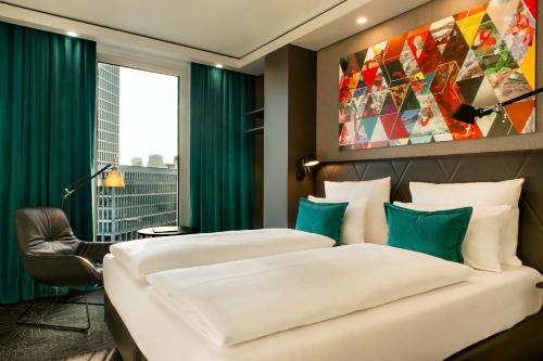 Motel One Frankfurt-Römer