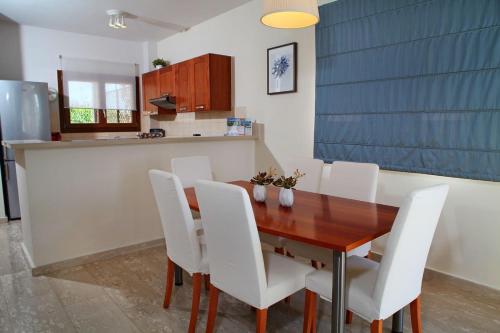 Aphrodite Hills Junior Villas Junior Villa J005 Air Conditioning 3 Bedrooms Paphos - main image
