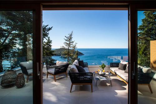 Villa T Dubrovnik - Wellness and Spa Luxury Villa with spectacular Old Town view