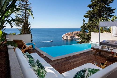 Villa T Dubrovnik - Wellness and Spa Luxury Villa with spectacular Old Town view