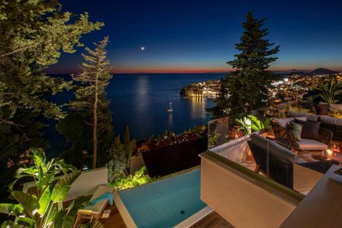 Villa T Dubrovnik - Wellness and Spa Luxury Villa with spectacular Old Town view