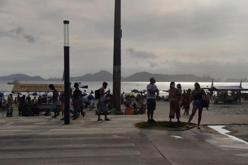 Frente a praia excelente localizacao