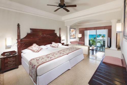 2 Bedroom Junior Suite Ocean View