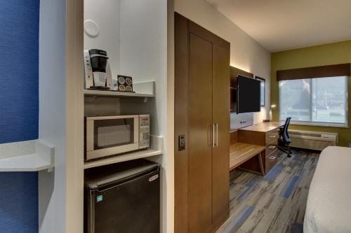 Holiday Inn Express Fishkill by IHG in Fishkill, USA