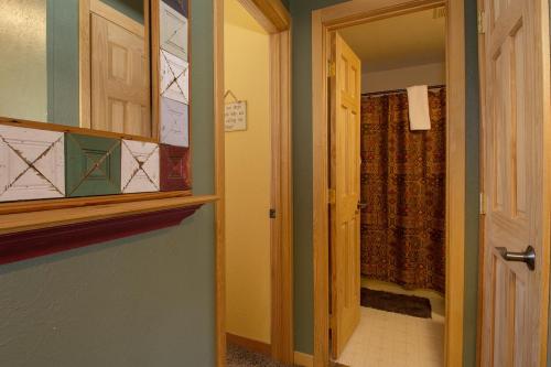 Meadow Ridge Court 27 Unit 6 condo - main image