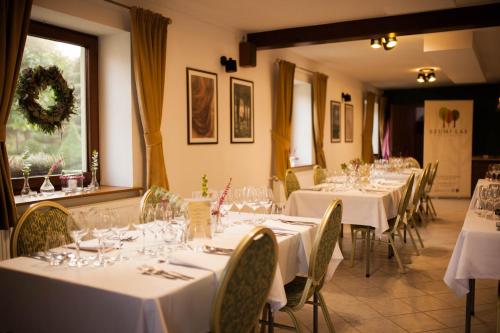 Szumi Las Events & Apartments in Bialobrzegi