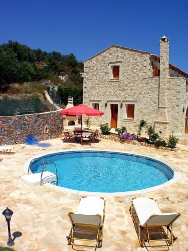 Exclusive Crete Villa Hill Top villa Private Pool Stunning Views 3 BDR Rethymno