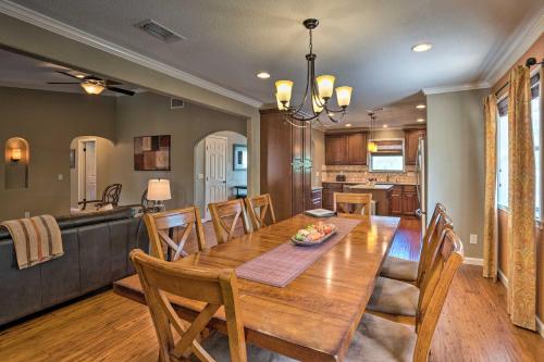 Idyllic Horseshoe Bay Getaway < 1 Mi to Lake LBJ in Horseshoe Bay (TX)